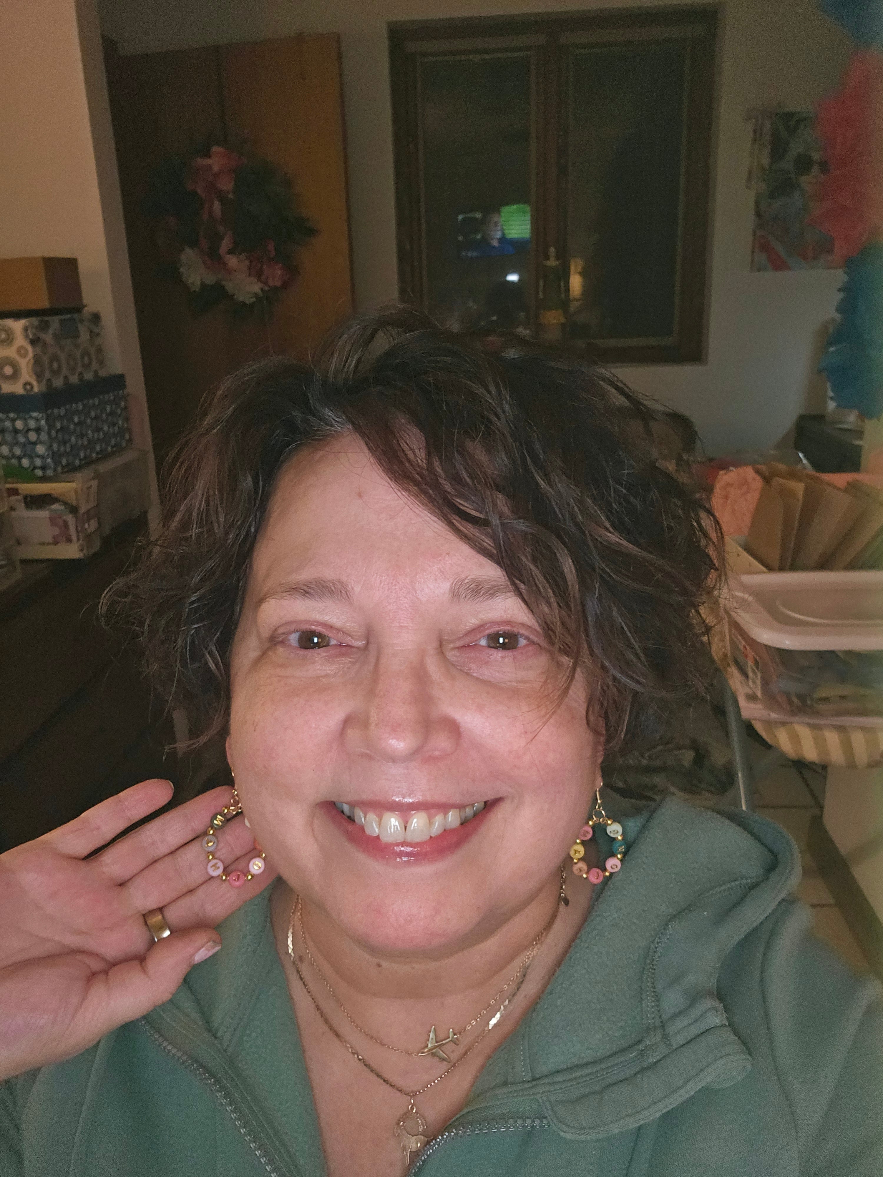 Hi, I'm Birdie! This is what the earrings look like on. Soooo fun!!