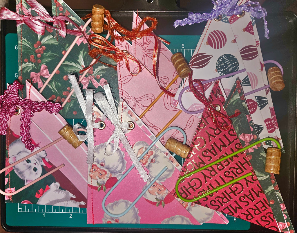 Mahjong Card Corner (Christmas Vibes)