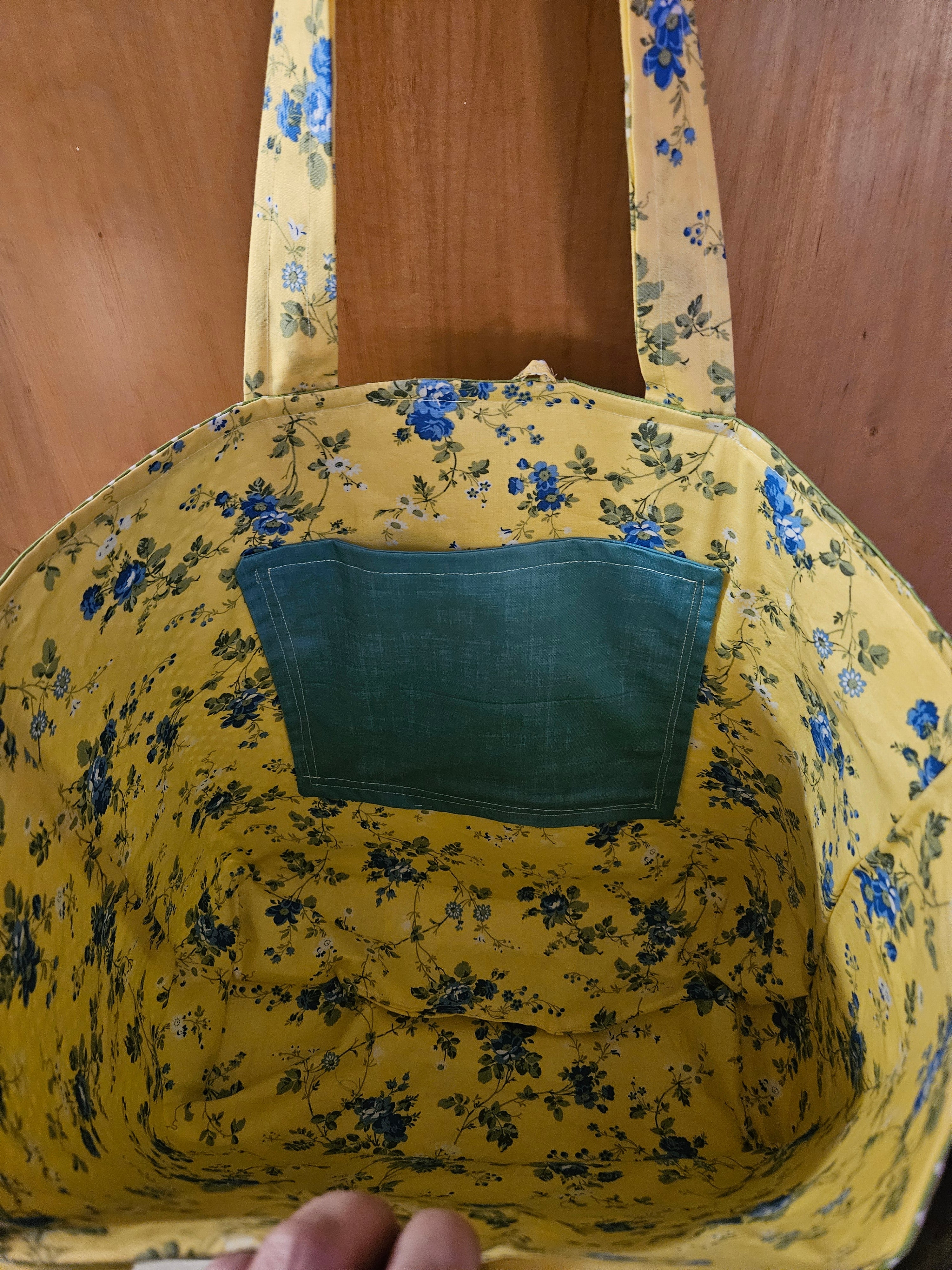 TOTE BAG, Yellow w/Blue Roses and White and Light Green Polka Dots