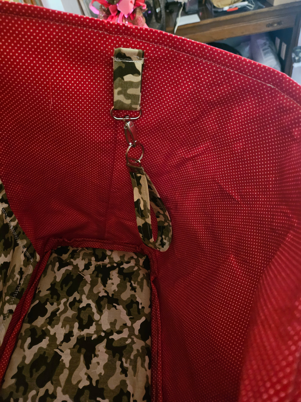 TOTE BAG, Camo with Red and white polka dots