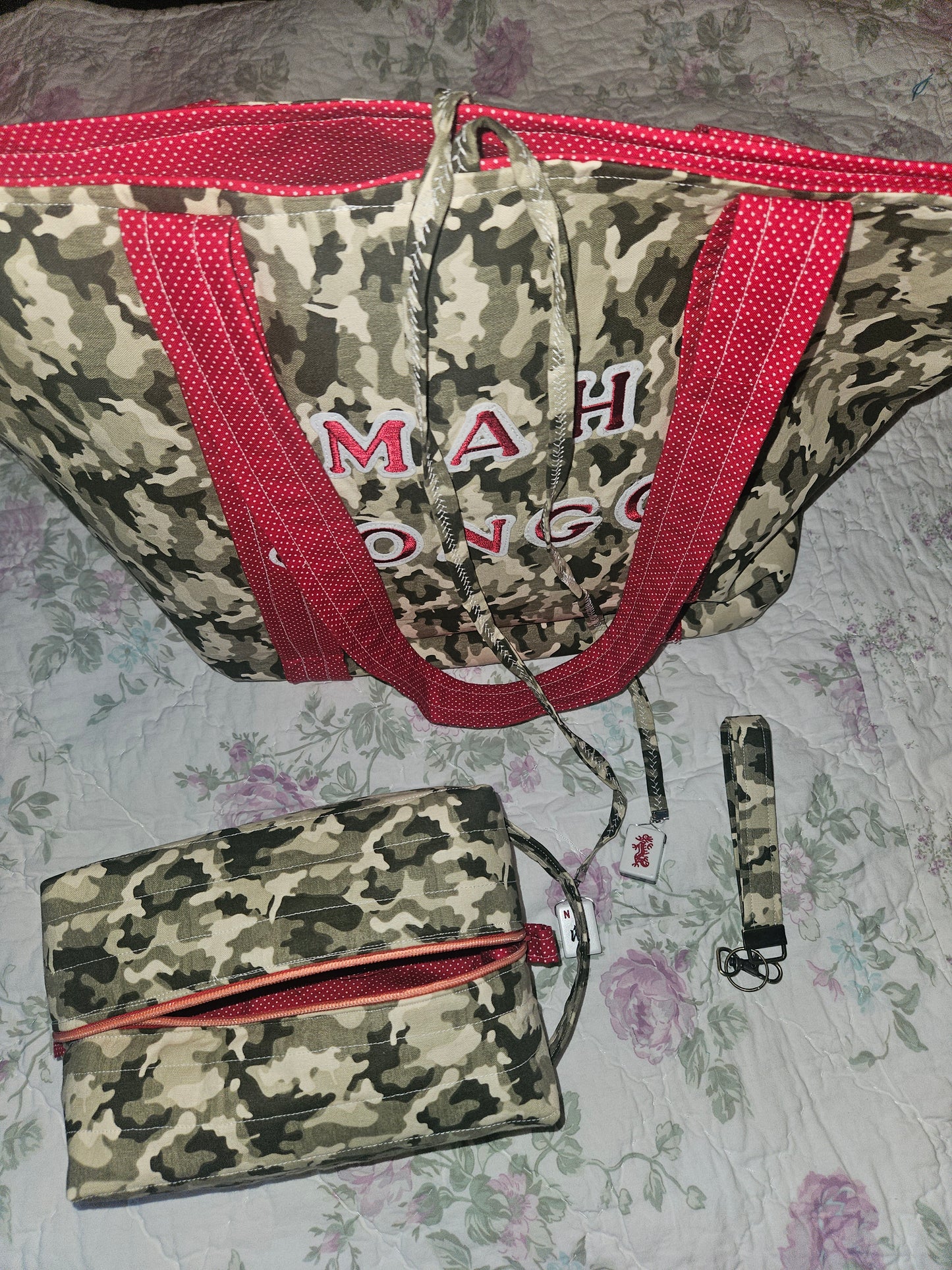 TOTE BAG, Camo with Red and white polka dots